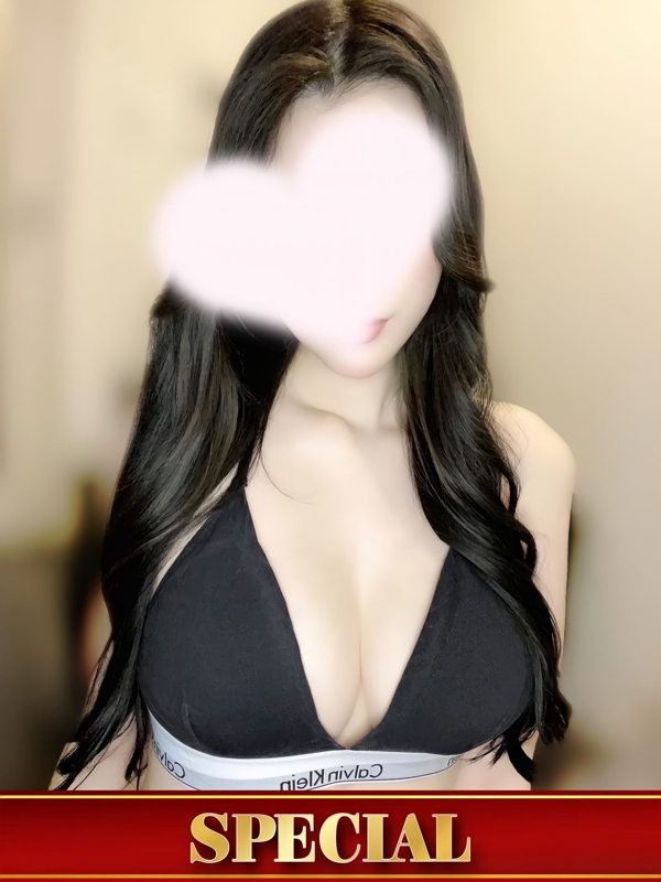 黒咲 りおん